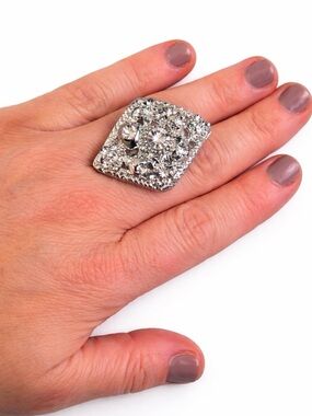 Silver Crystal Square Cocktail Ring - Women's Fashion Jewelry